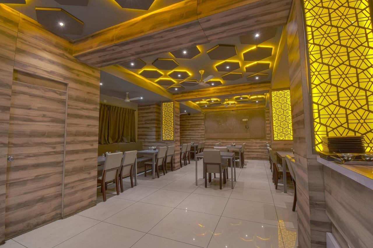 Hotel Ravikiran Kolhapur Dış mekan fotoğraf